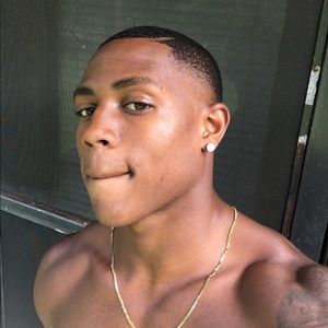 Meet your Posher, Ty